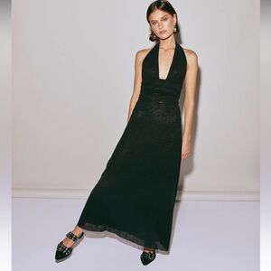 VRG GIRL NWT WHEN IN ITALY HALTER MIDI DRESS BLACK size 6 Black
